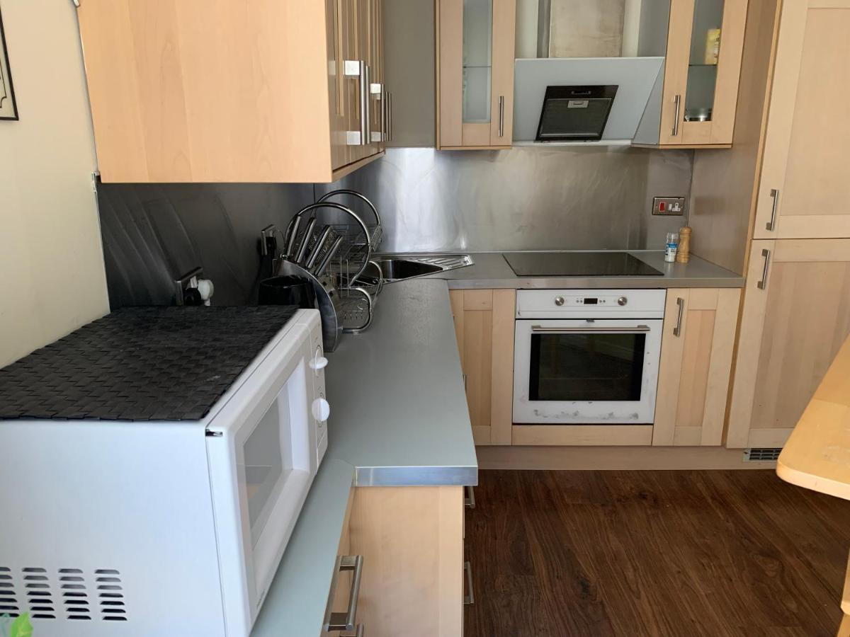 1 Bedroom Central Flat With Parking Space Edinburgh Exteriér fotografie