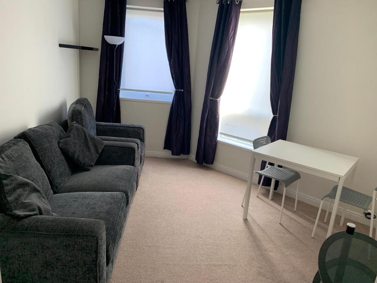 1 Bedroom Central Flat With Parking Space Edinburgh Exteriér fotografie